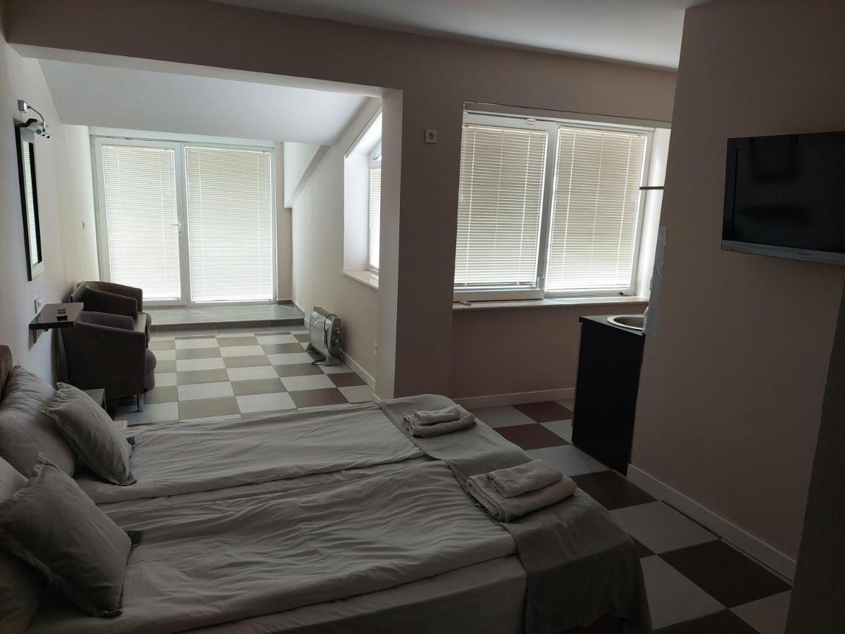 אוהריד Villa Passage מראה חיצוני תמונה